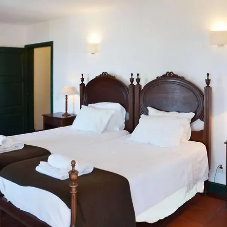 Villa Elegant Villa Osiris 5 Bedrooms Stunning Sea Views Gated Pool Colares